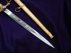 3rd Reich Navy Dagger by Eickhorn - D1042 - 8