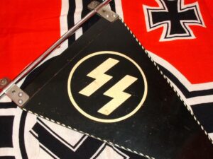 Allgemeine SS Vehicle Pennant by Knobloch - F195 - 3