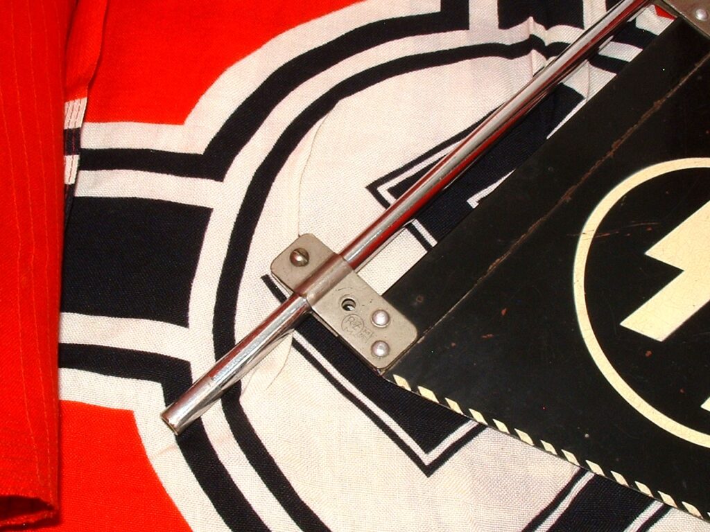 Allgemeine SS Vehicle Pennant by Knobloch - F195 - 6