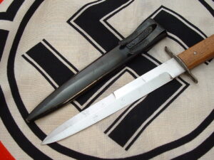 Luftwaffe Fighting Knife - D1065 - 4