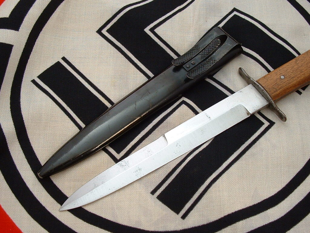 Luftwaffe Fighting Knife - D1065 - 4
