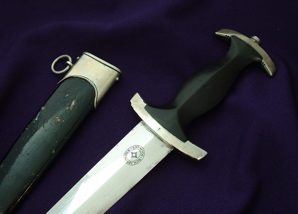 M33 SS Dagger by Herder - D1062 - 7