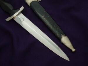 M33 SS Dagger by Herder - D1062 - 9