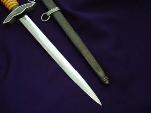 2nd Model Luftwaffe Officer's Dagger by SMF - D1071 - 11