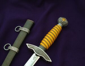 2nd Model Luftwaffe Officer's Dagger by SMF - D1071 - 2