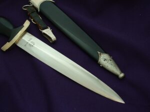 Exclamation Blade SS Dagger by K&M - D1070 - 11