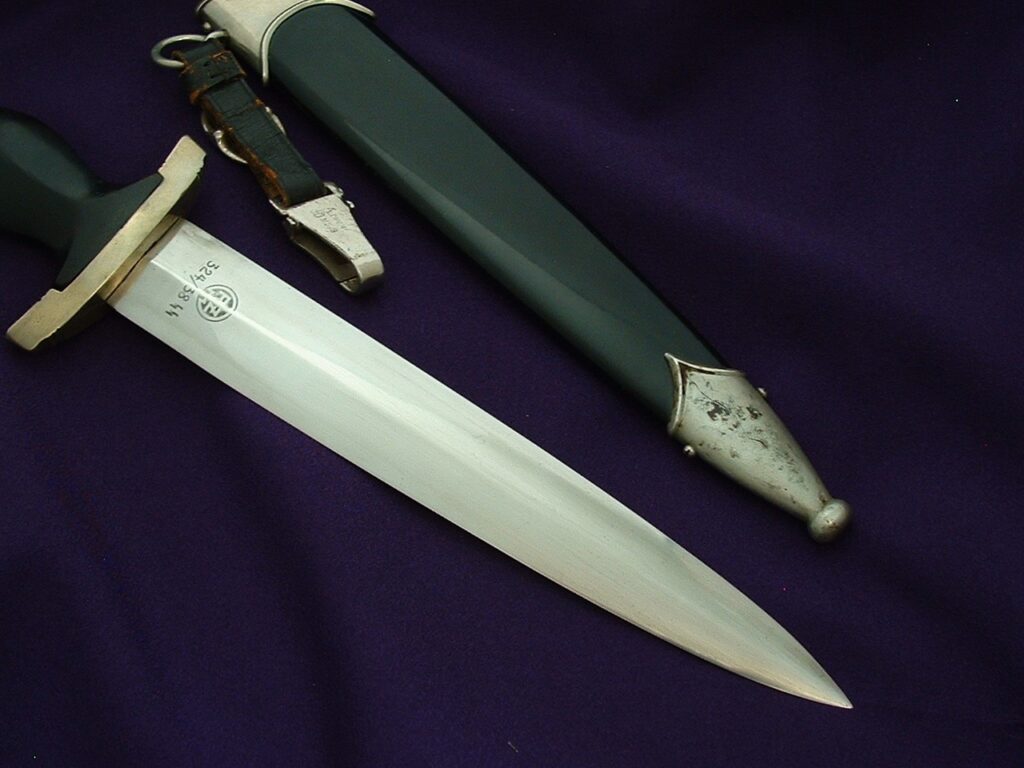 Exclamation Blade SS Dagger by K&M - D1070 - 11