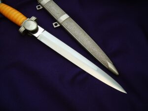 Mint Social Welfare Officer's Dagger - 11