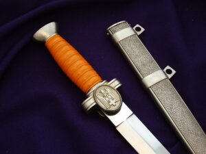 Mint Social Welfare Officer's Dagger - 8