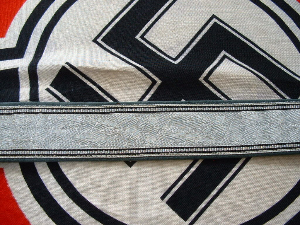 Waffen SS Brocade - B205 - 2