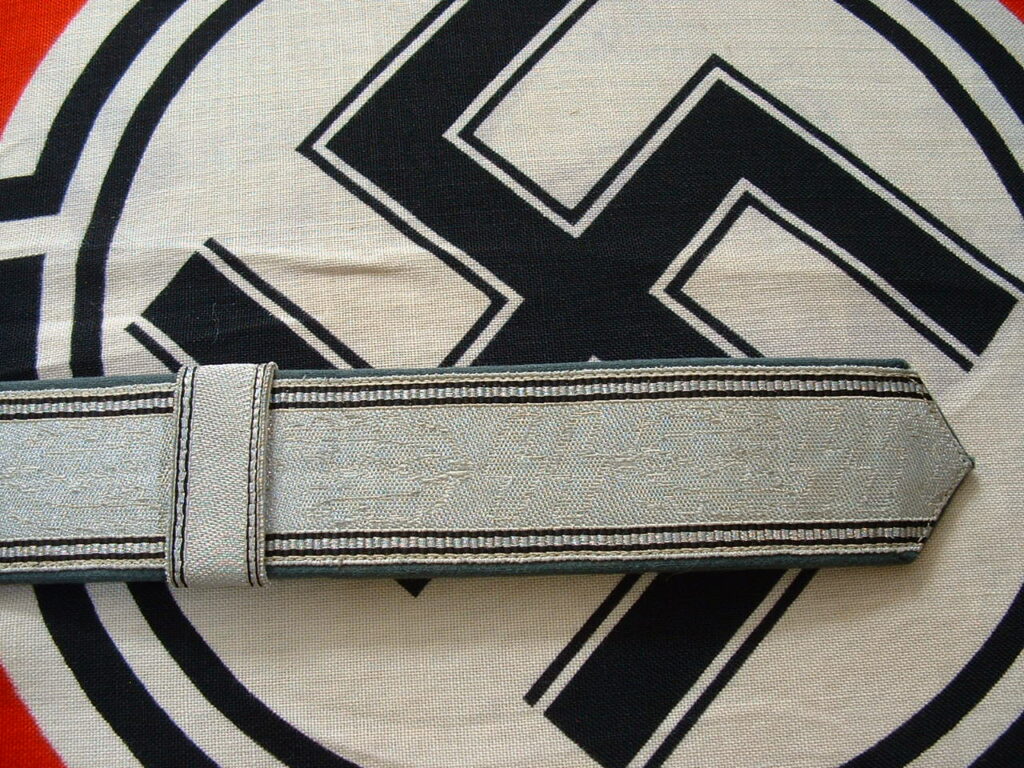 Waffen SS Brocade - B205 - 4