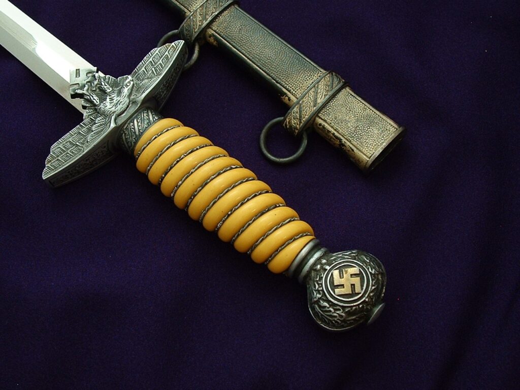 2nd Model Luft Officer's Dagger by Weyersberg - D1080 - 11