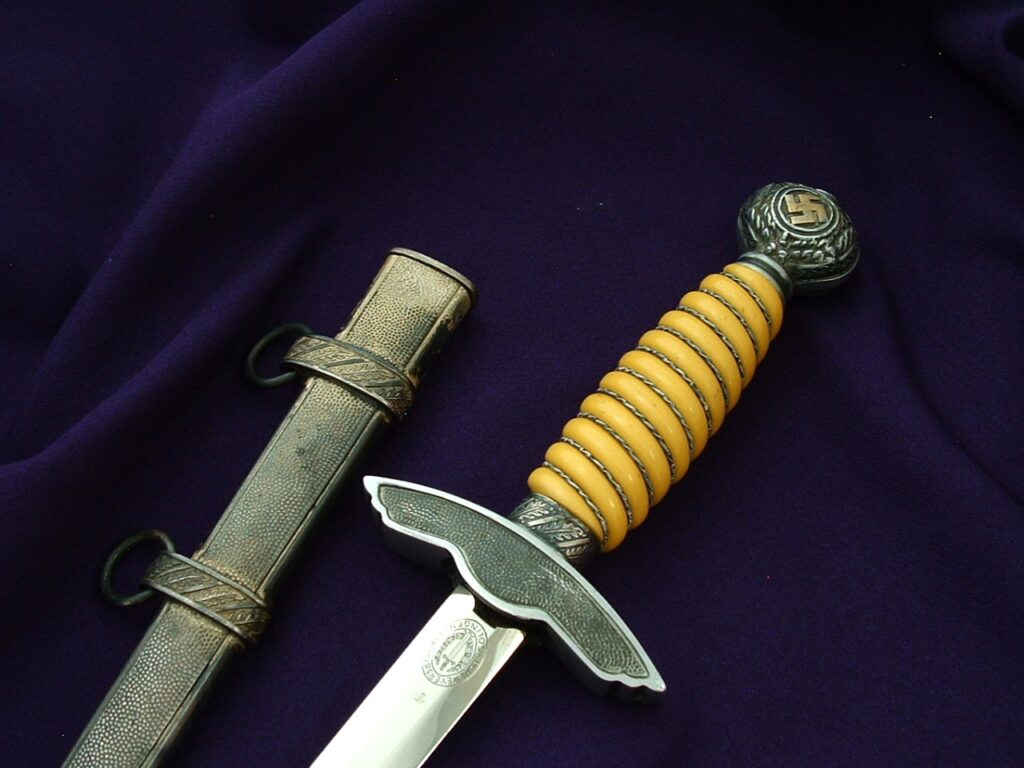2nd Model Luft Officer's Dagger by Weyersberg - D1080 - 2