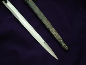 2nd Model Luft Officer's Dagger by Weyersberg - D1080 - 9