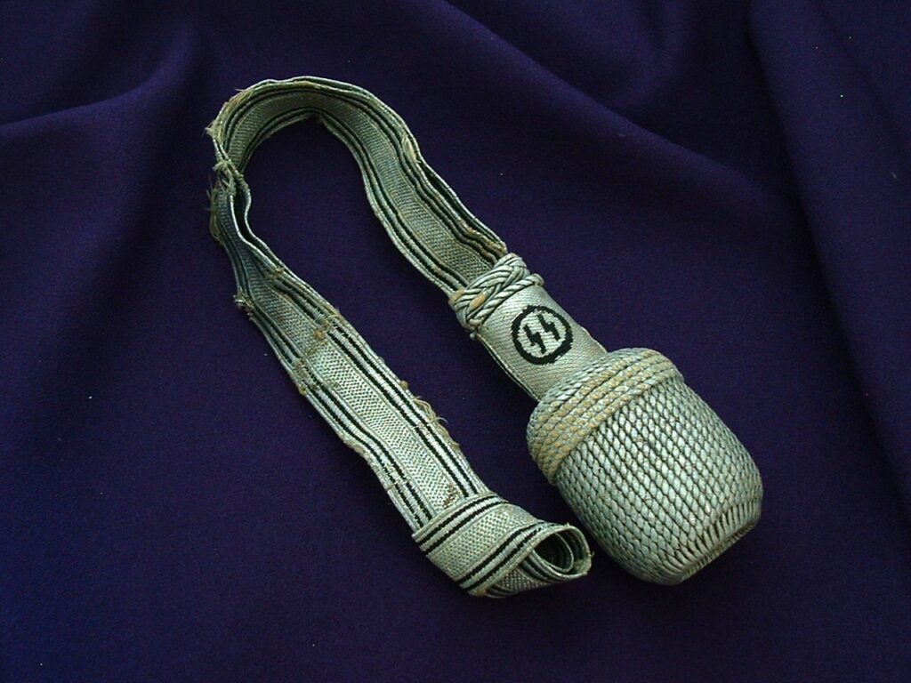 Early Rare SS Officer's Degen Knot - A686 - 6