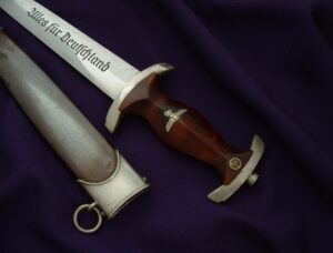 Early Stormtrooper's Dress Dagger by Malsch - D1083 - 11