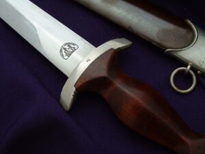 Early Stormtrooper's Dress Dagger by Malsch - D1083 - 13