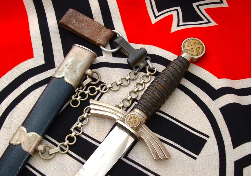 1st Model Luftwaffe Officer's Dagger & Veteran Service with Discharge Folder - D1100 - 1