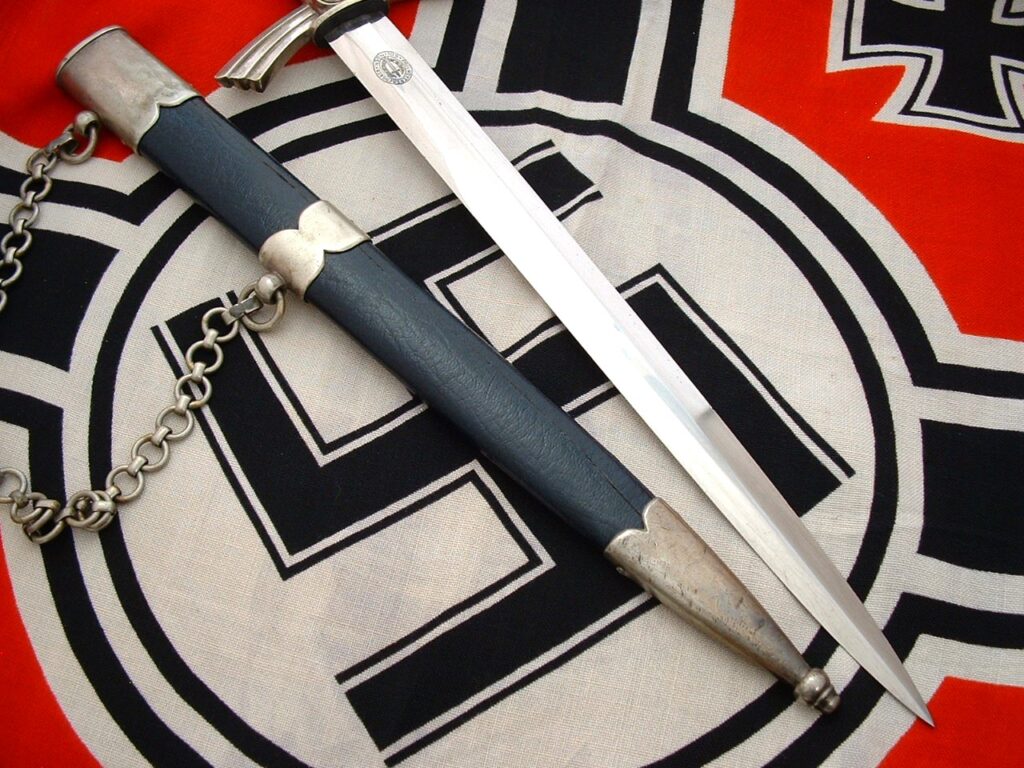 1st Model Luftwaffe Officer's Dagger & Veteran Service with Discharge Folder - D1100 - 11