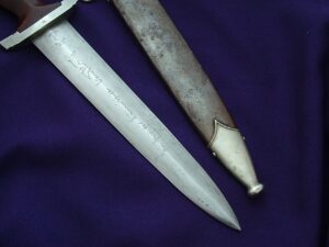 Full Rohm SA Dagger by Wingen - D1104 - 11