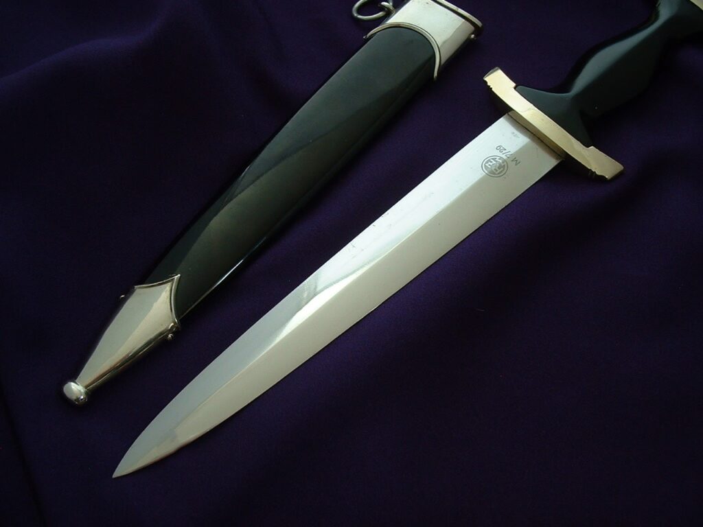 Exclamation Blade SS Dagger by Klittermann & Moog - D1105 - 4