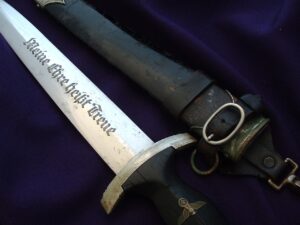 ID'd M33 SS Dagger by Herder - D1106 - 12