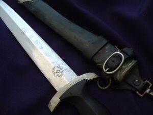 ID'd M33 SS Dagger by Herder - D1106 - 13