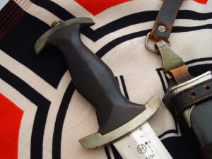 Early M33 SS Dagger by 12034 - D1107 - 9