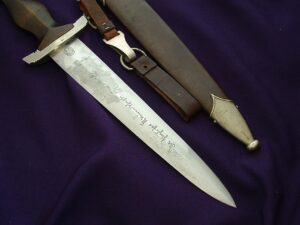 11 - Partial Rohm SA Honor Dagger by Eickhorn - D1119