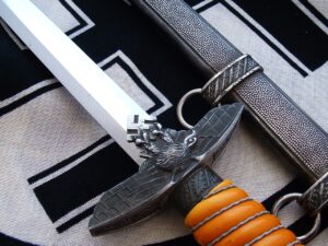 2nd Model Luftwaffe Officer's Dagger by Eickhorn - D1111 - 12