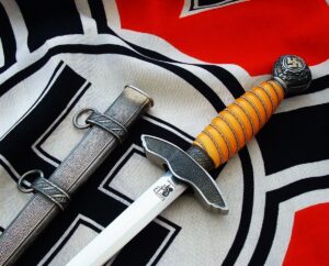 2nd Model Luftwaffe Officer's Dagger by Eickhorn - D1111 - 5