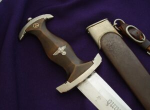 7 - Partial Rohm SA Honor Dagger by Eickhorn - D1119