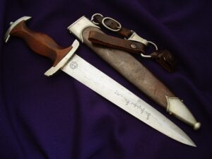 8 - Partial Rohm SA Honor Dagger by Heller - D1122