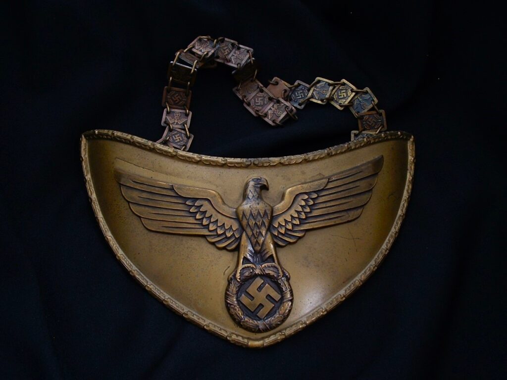 1 - NSDAP Gorget - G251