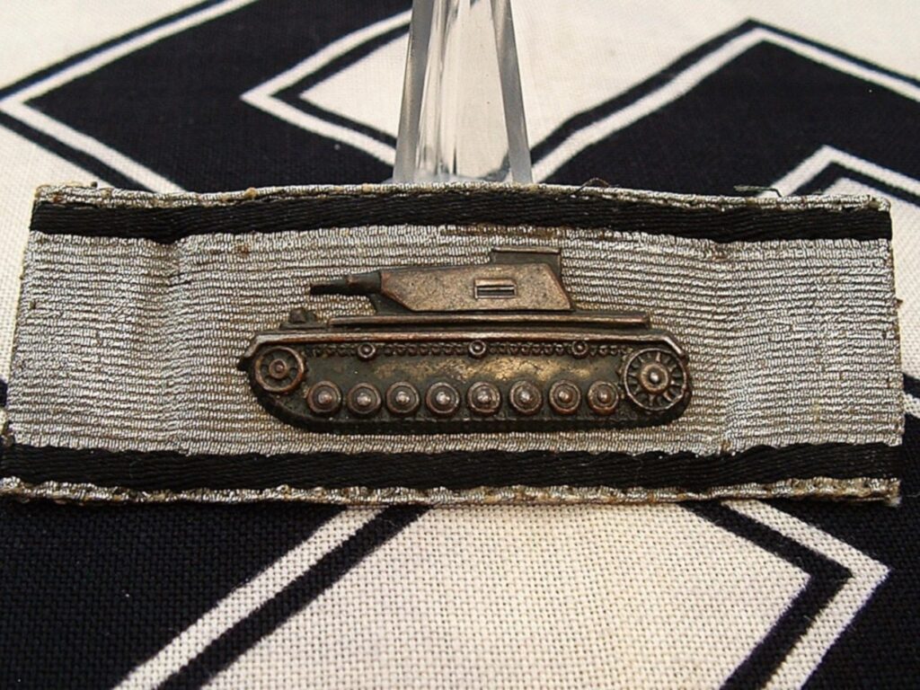2 - Silver Tank Destruction Badge - M523