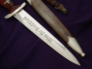 8 - Early Stormtrooper's Dagger by Malsch - D1126