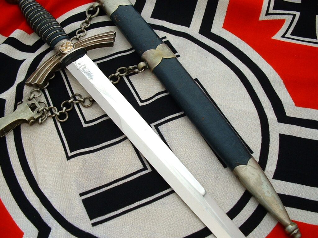 11 - 1st Model Luftwaffe Dagger by SMF - D1129