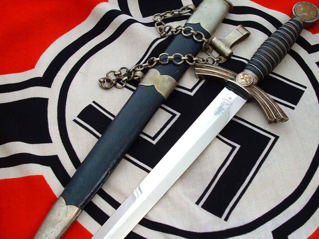 4 - 1st Model Luftwaffe Dagger by SMF - D1129