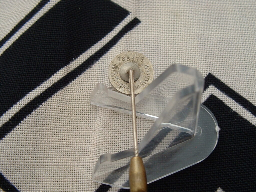 4 - SS Stick Pin by Hoffstatter - MR525