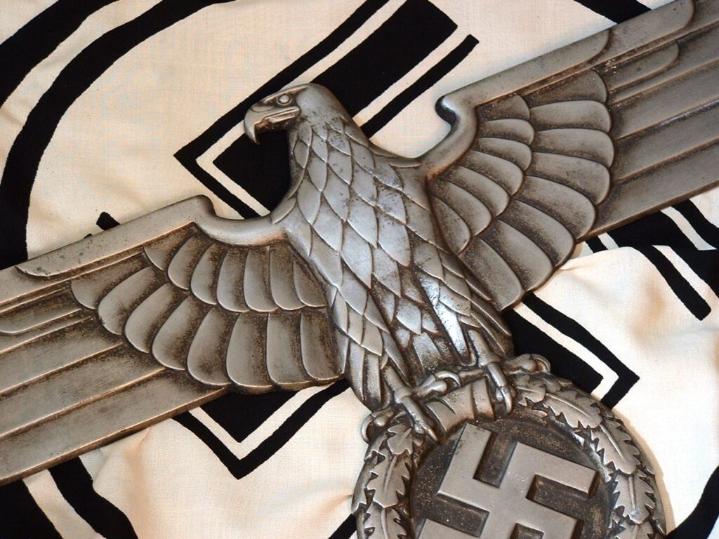 5 - Desirable Railroad Eagle by Henschel-Werke - G252