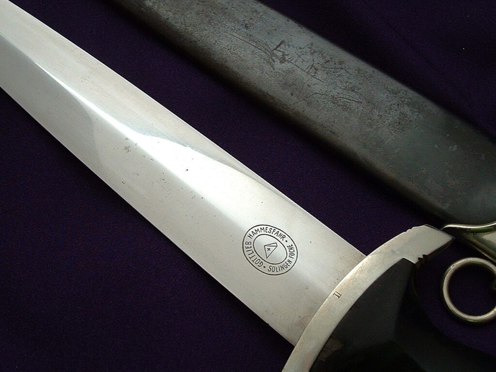 11 - Early SS Dagger by Hammesfahr - D1134