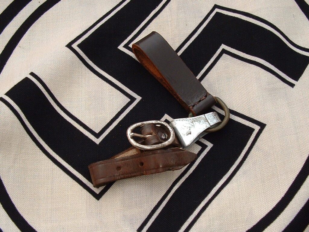 1 - 2 Piece SA Hanger - A748