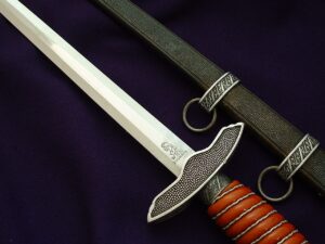 12 - 2nd Model Luftwaffe Officer's Dagger by WKC - D1141