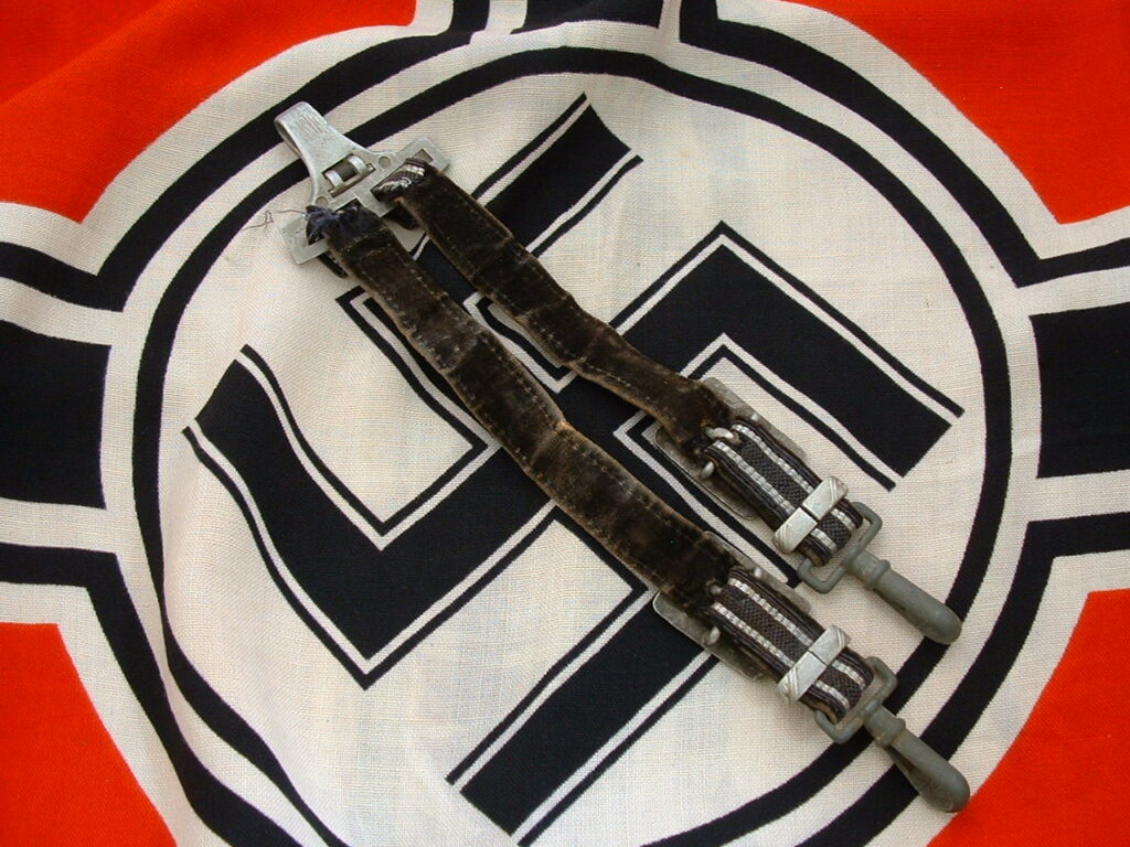 2 - Luft Hangers - A743