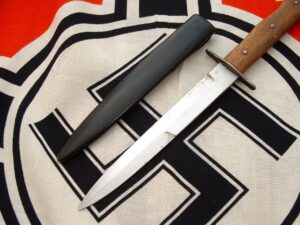 3 - Wehrmacht Fighting Knife- D1150
