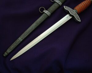 4 - 2nd Model Luftwaffe Officer's Dagger by WKC - D1141