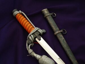 5 - Early Heer Dagger by Krebs - D1148