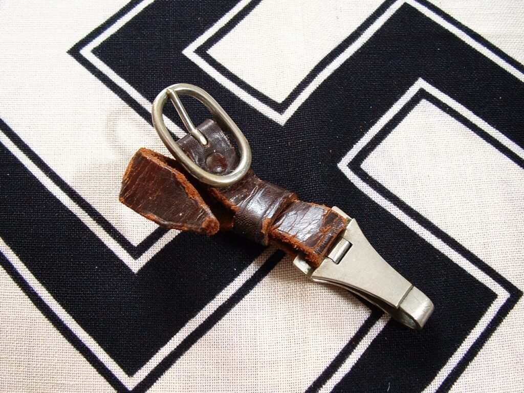 1 - Early SA Hanger - A756