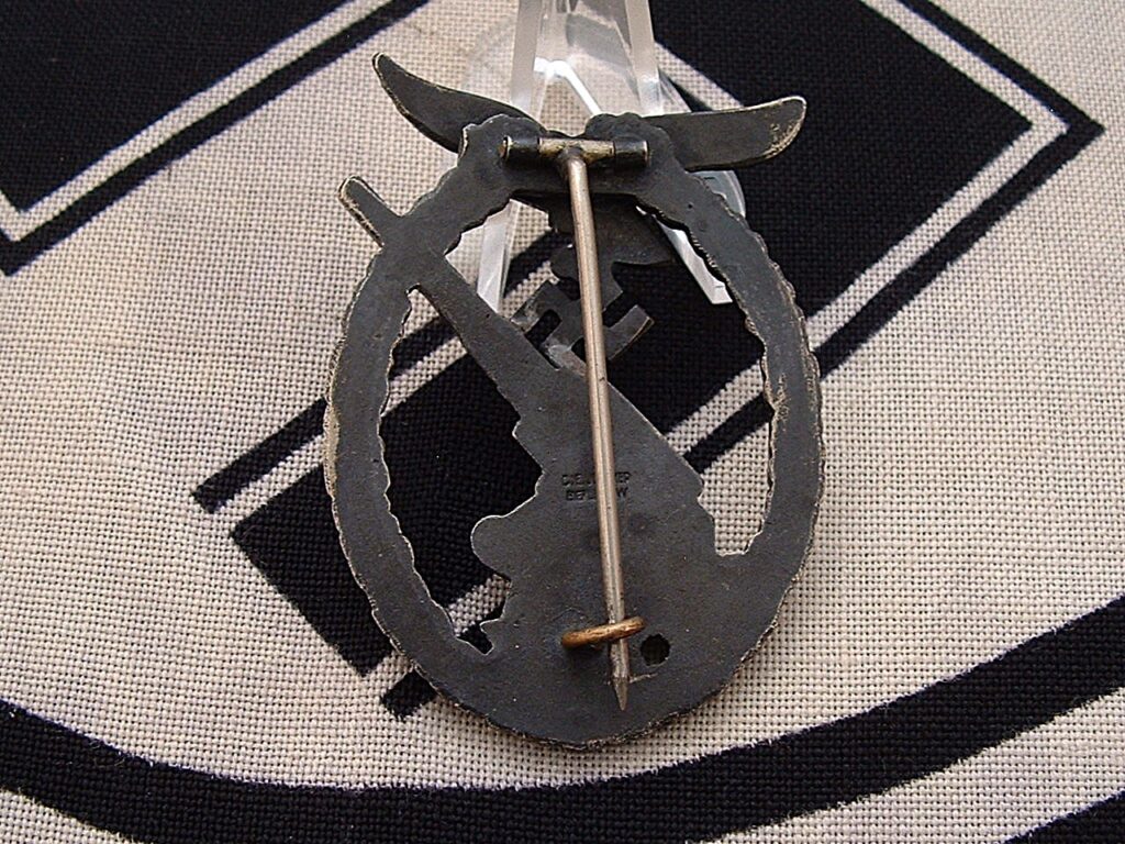 2 - Luftwaffe Flak Badge by Juncker - M529