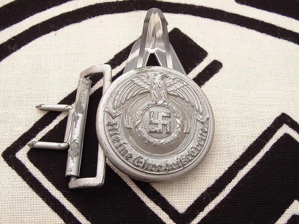 1 - SS Officer's Buckle by Overhoff - B215
